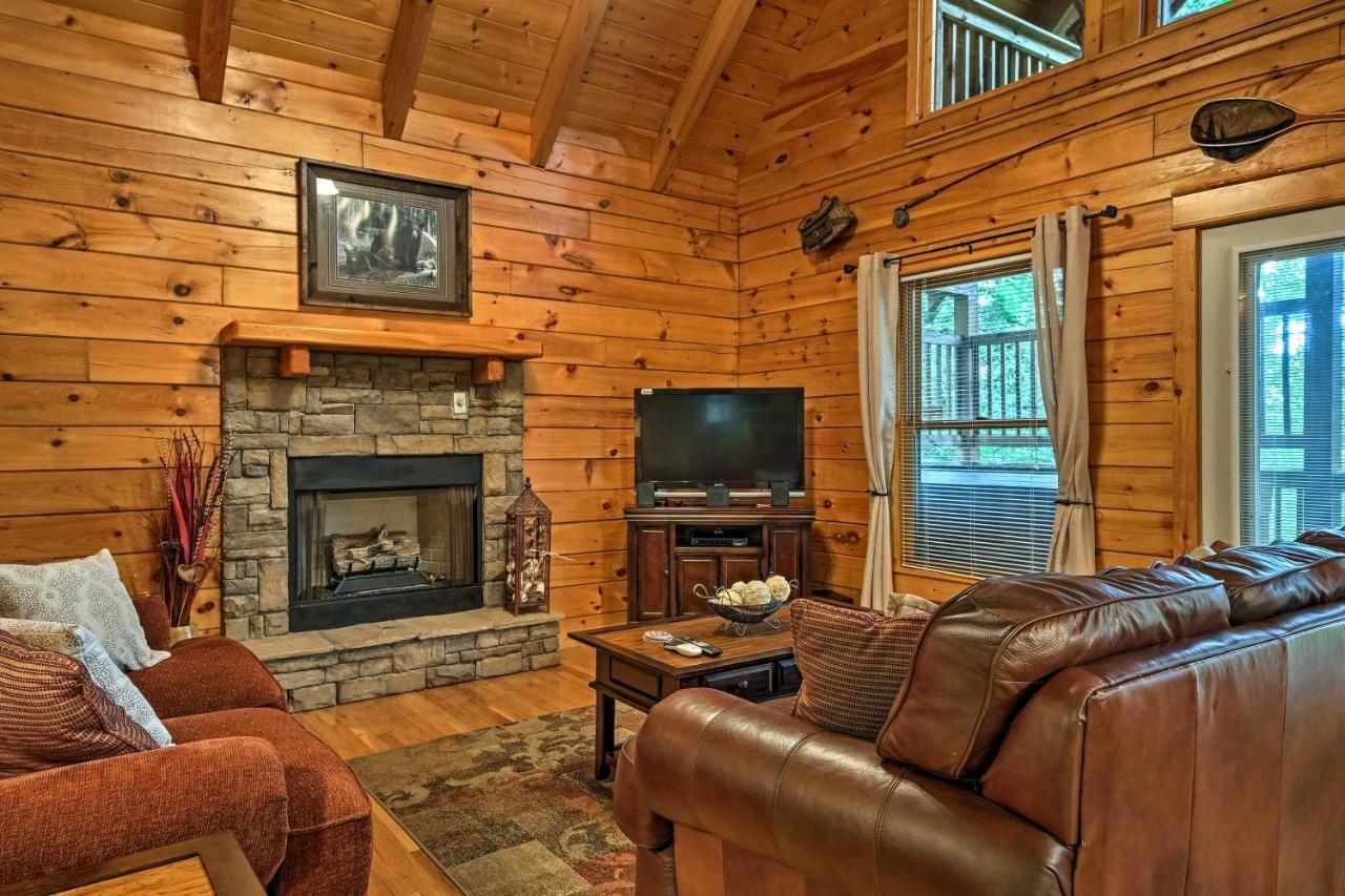 Pigeon Forge Cabin With Hot Tub, Grill And Pool Table! Villa Sevierville Exterior photo